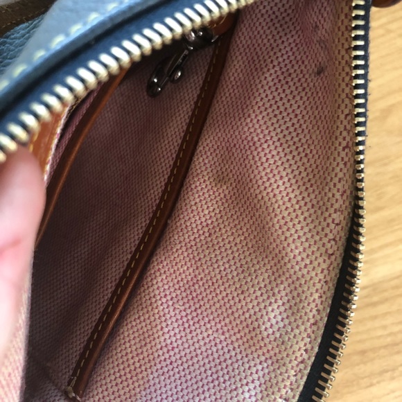 Dooney & Bourke Pebble Grain Crossbody - Picture 5 of 9